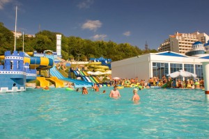 Аквапарк в Лоо