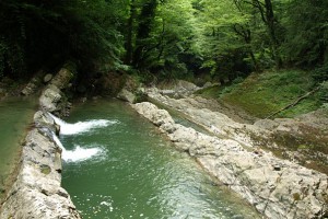 Водопад в Лоо